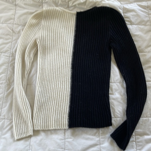 Zara sweater - Picture 3 of 3